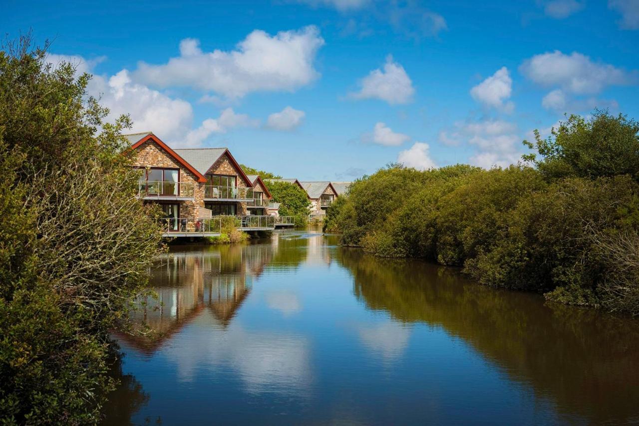 Retallack Resort & Spa Padstow Buitenkant foto The River Dart at Bradley Woods
